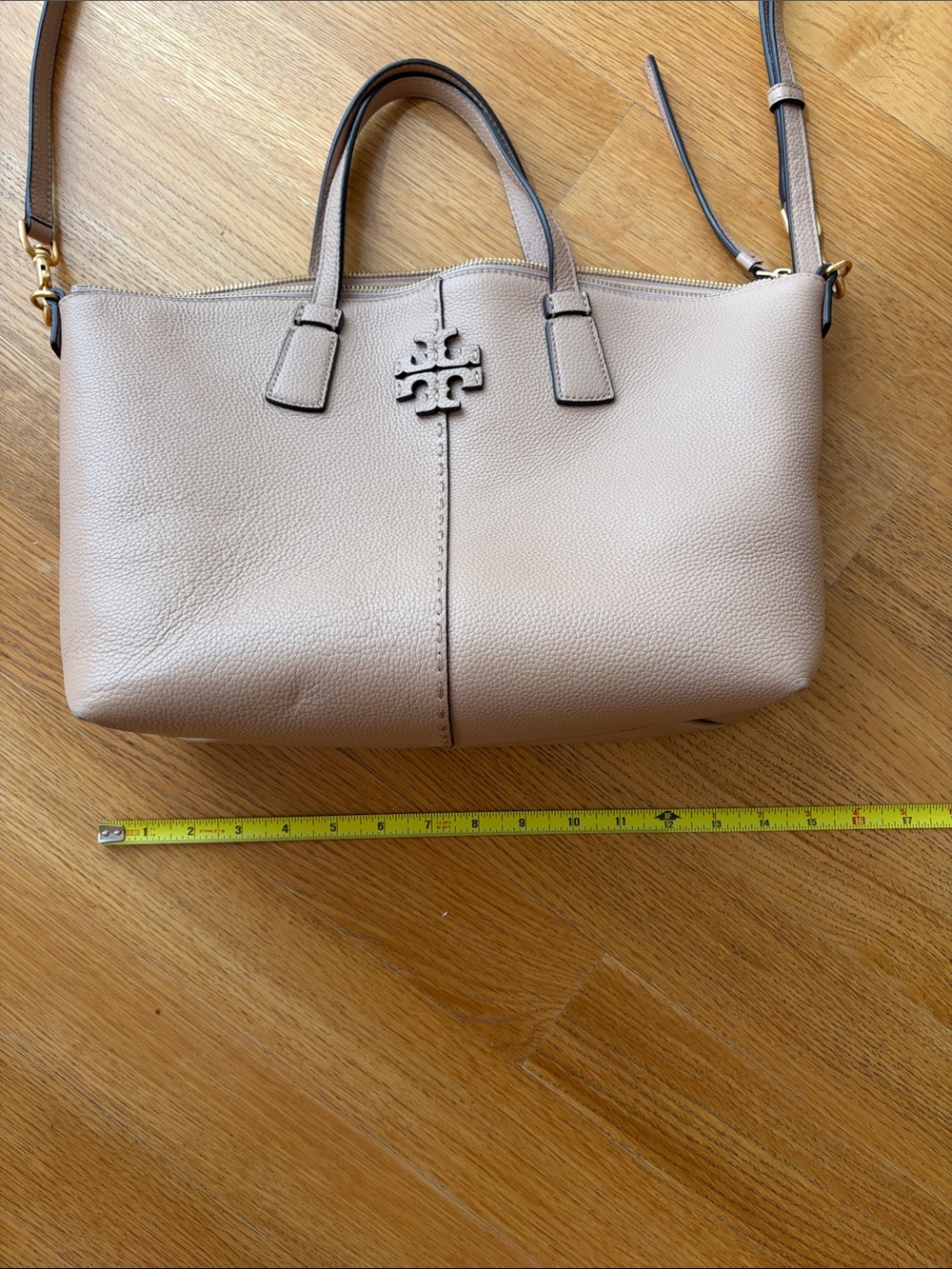 Tory Burch Pebbled Leather Crossbody Tote in Light Beige - Picture 7 of 8